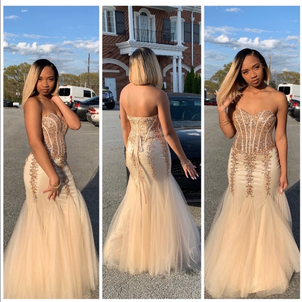 Prom dress